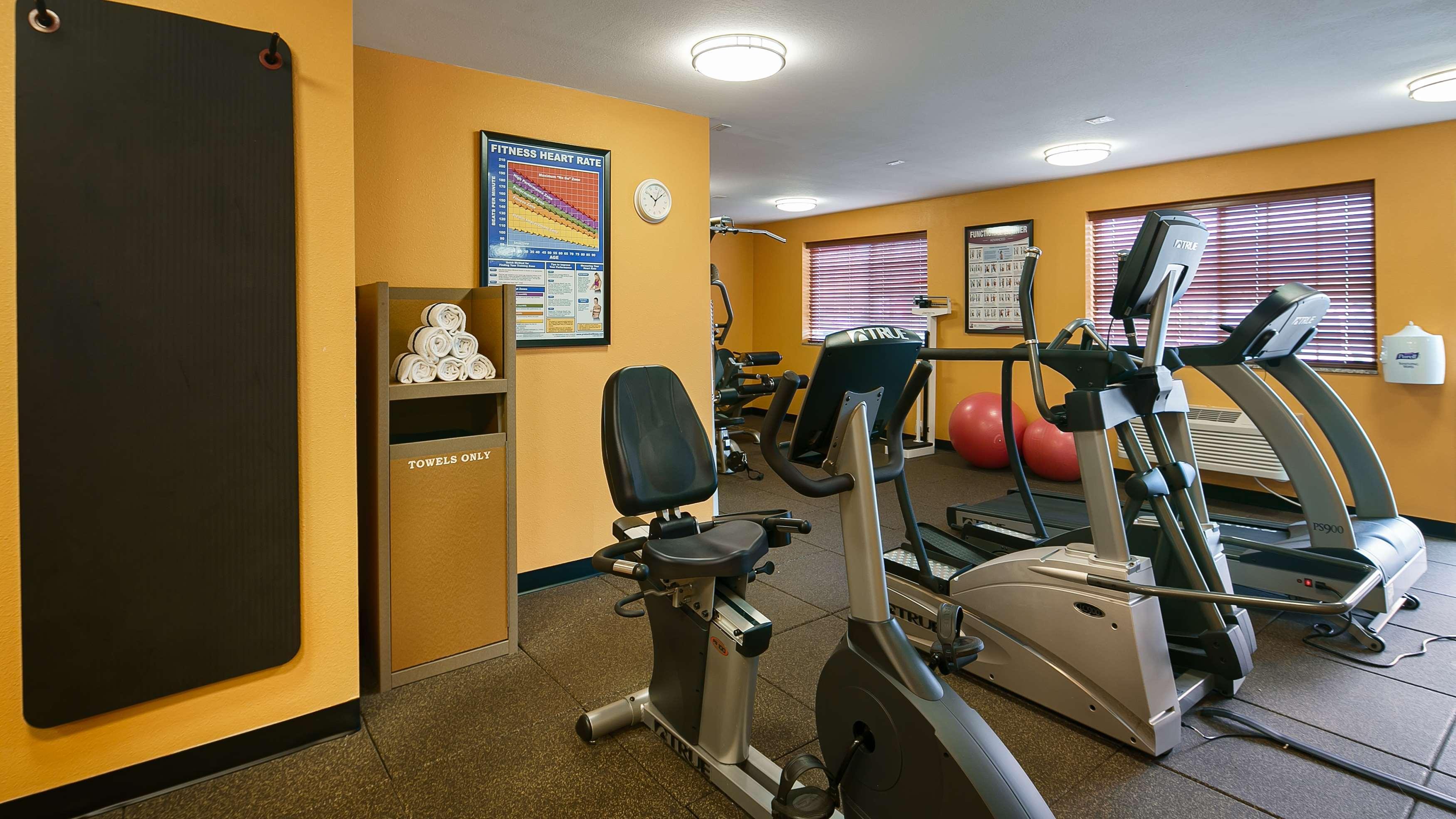 Best Western Plus Rama Inn & Suites 라그란데 외부 사진